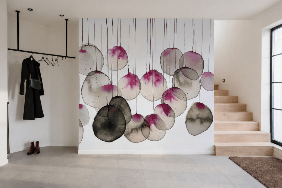 Sanguine Droplet Dance