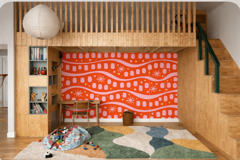 Vibrant Ripple Mosaic