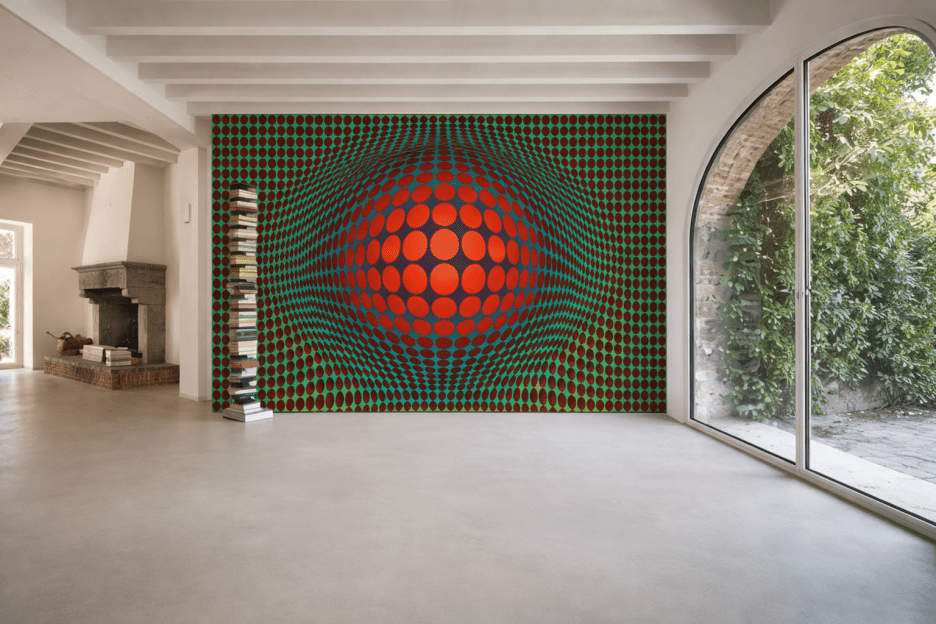 Radiant Orbital Halo